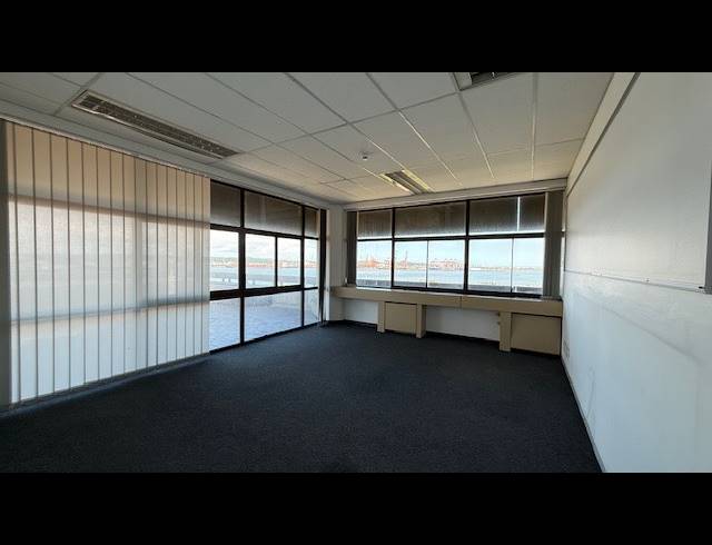 738M² OFFICE TO LET IN DURBAN CENTRAL